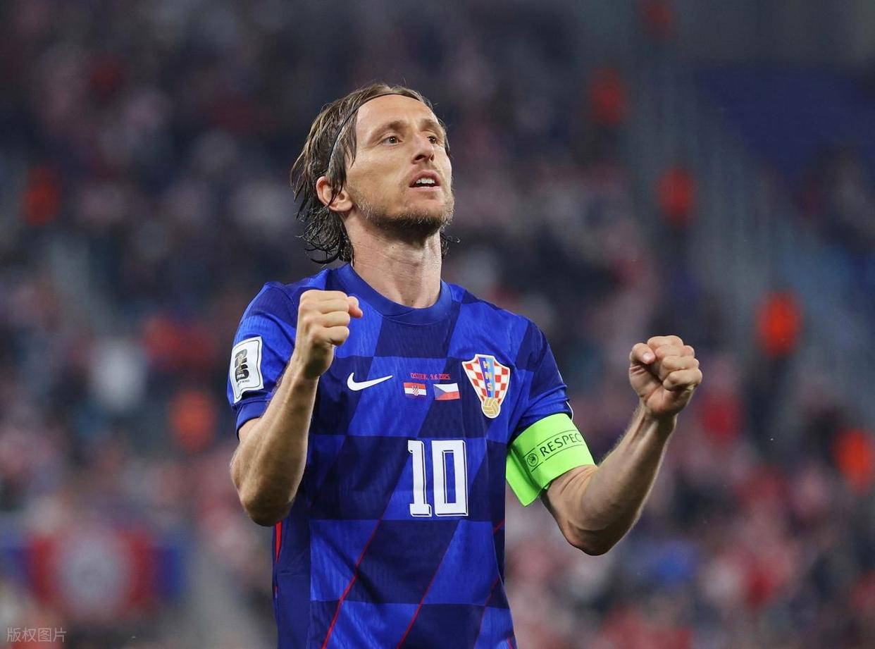 关于里程碑夜!塞维利亚豪取连胜;德甲今晨刷纪录;震撼外界;细节决定成败的信息 关于里程碑夜!塞维利亚豪取连胜;德甲今晨刷纪录;震撼外界;细节决定成败的信息