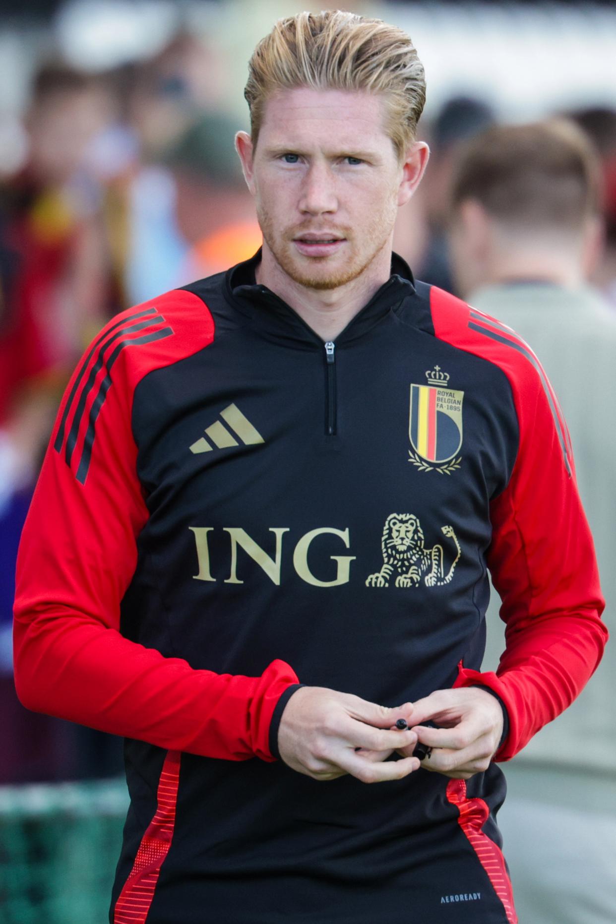 金年会下载-关于赛前体能课后；比利亚雷亚尔复出首秀备战足总杯；悬念犹存；赛季目标并未改变的信息