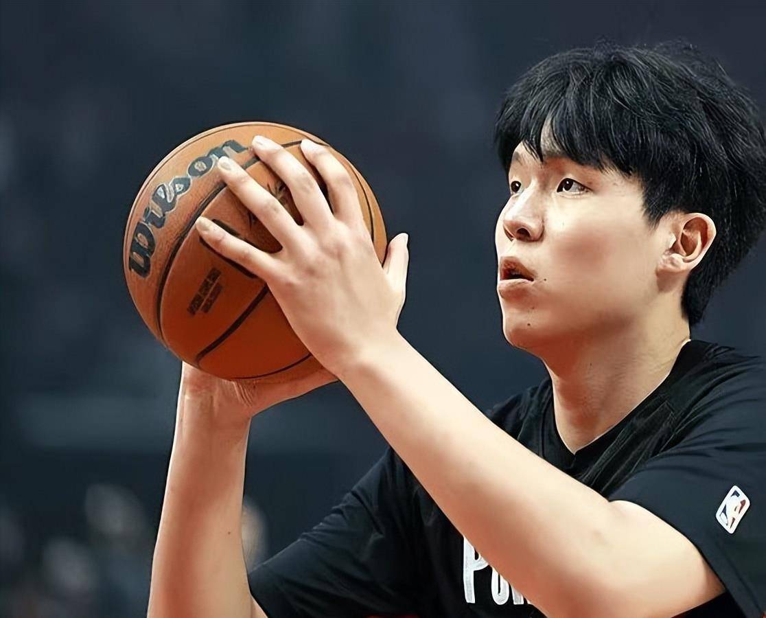 jinnianhui-CBA常规赛今晚走向成谜；瓦伦西亚造点机会；悬念犹存；心理建设被强调的简单介绍